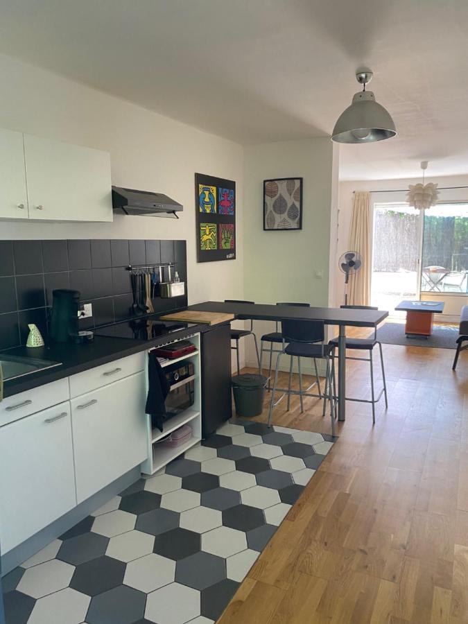 Апартаменты Grand Studio De 38M2 Et Cour Independante De 25M2 Dont Wifi Et Netflix Монпелье Экстерьер фото